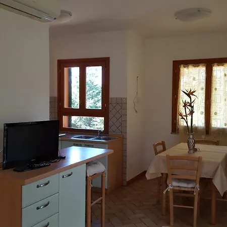 Rebua * פורטו אזורו