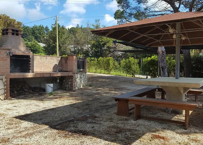 Rebua Порт-Аццурро